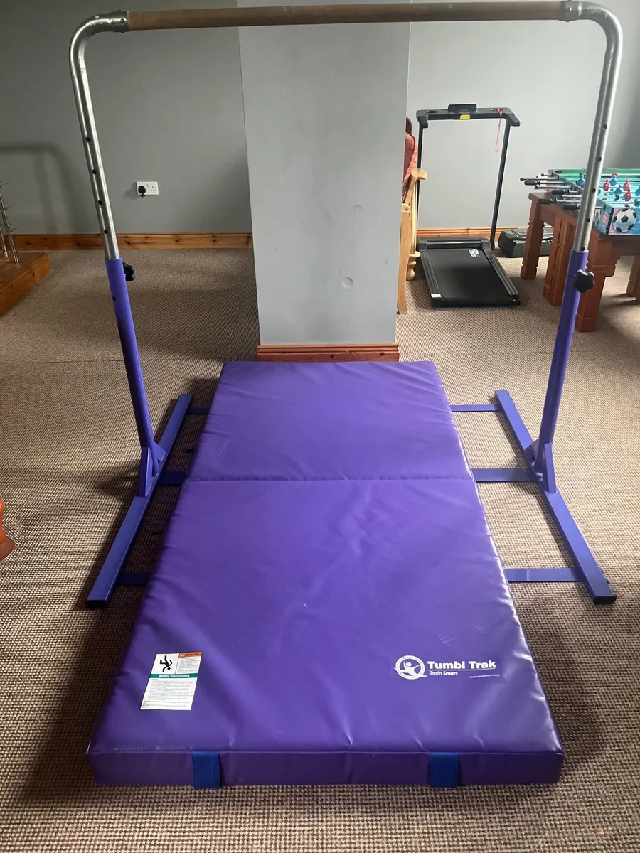 Gym bars for kids with tumble mat - Image 3