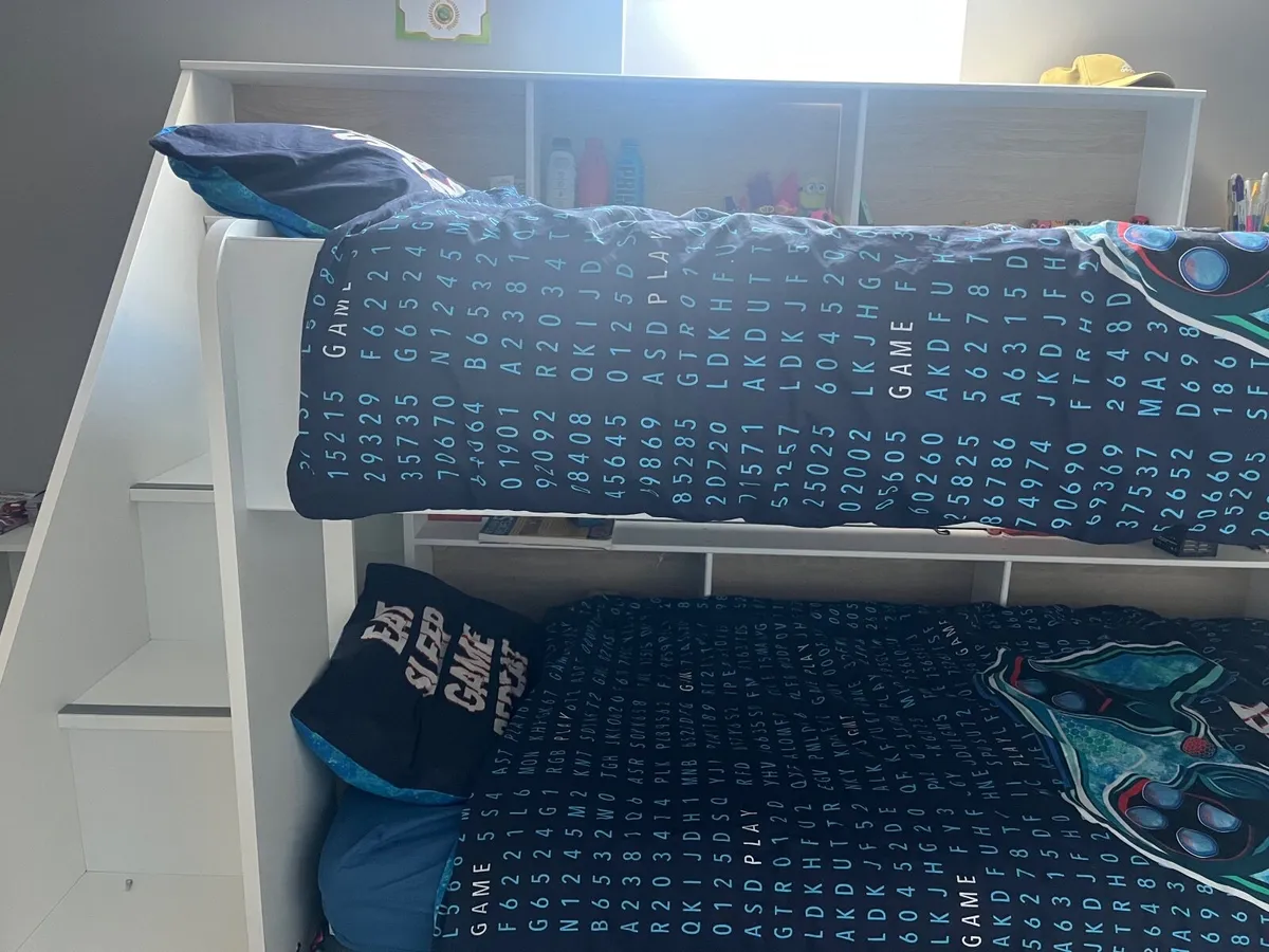 Mid sleeper bed - Image 2