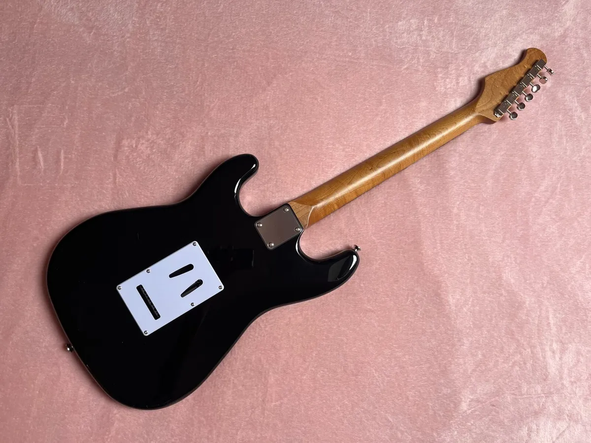 Harley Benton St-62 Guitar - Image 3