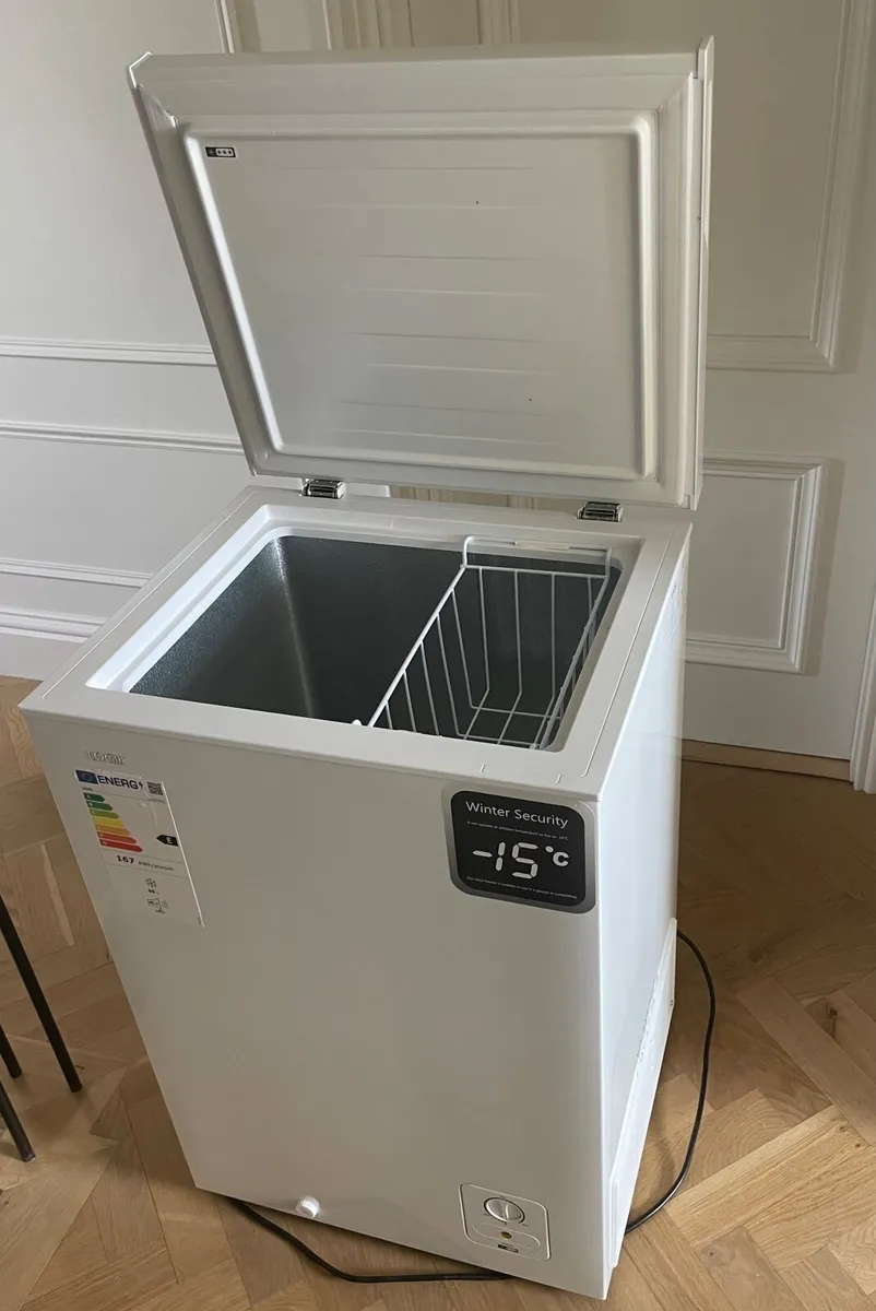 Chest Freezer - Image 1