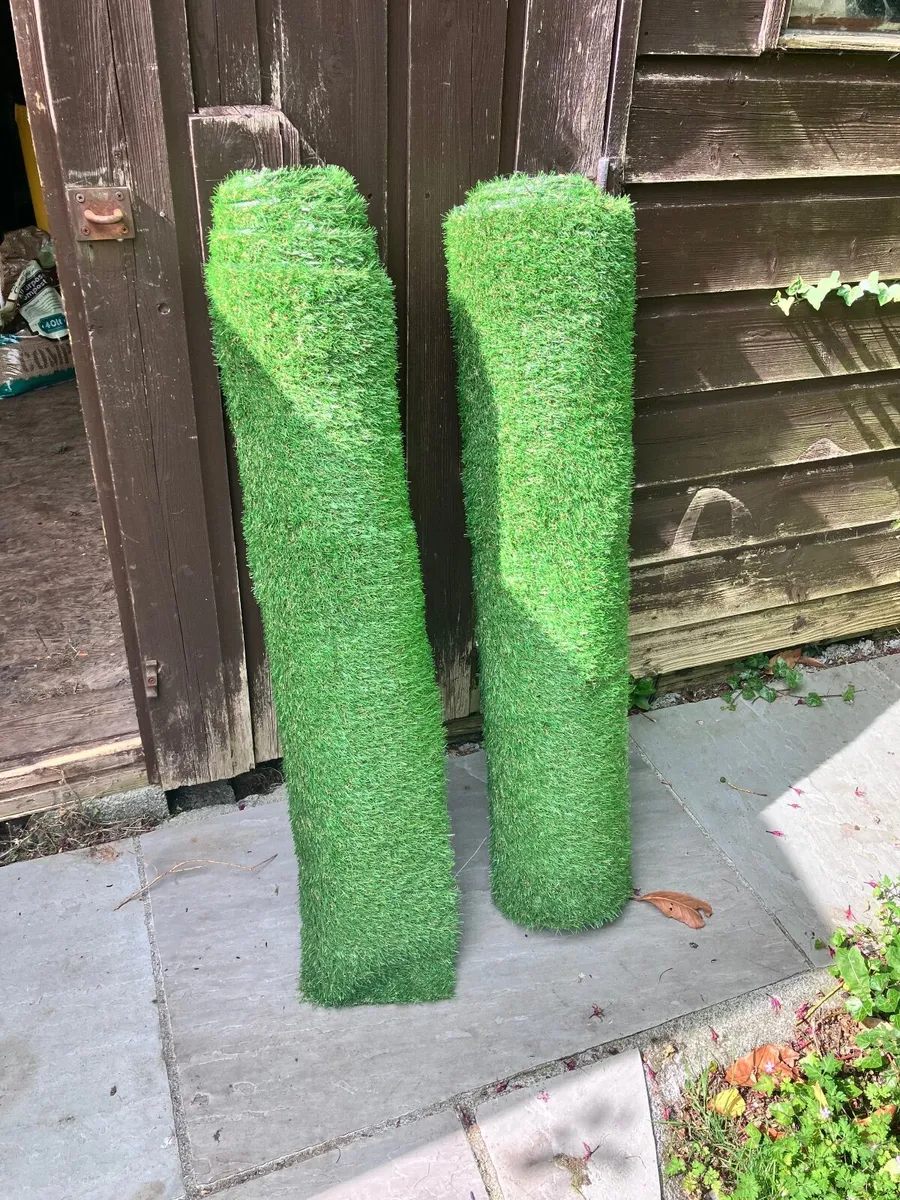 Artificial grass roll