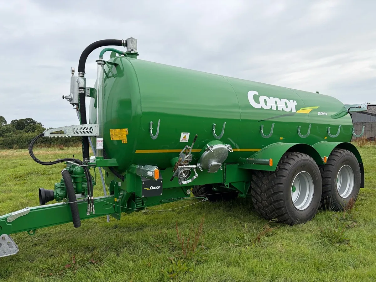 Conor 3500 gallon tanker - Image 1