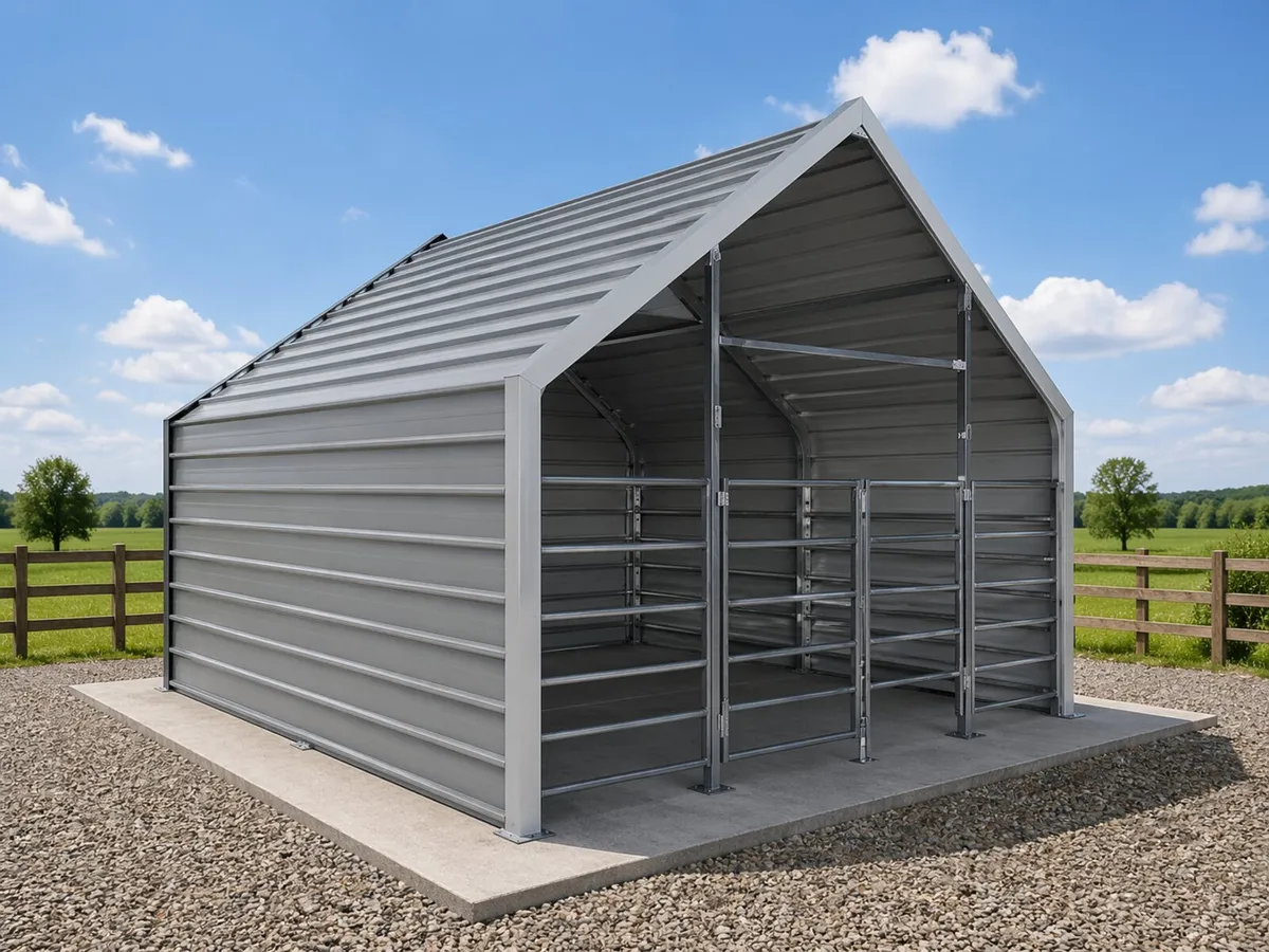 13ft x 13ft Galvanised Steel Livestock Shelter - Image 2
