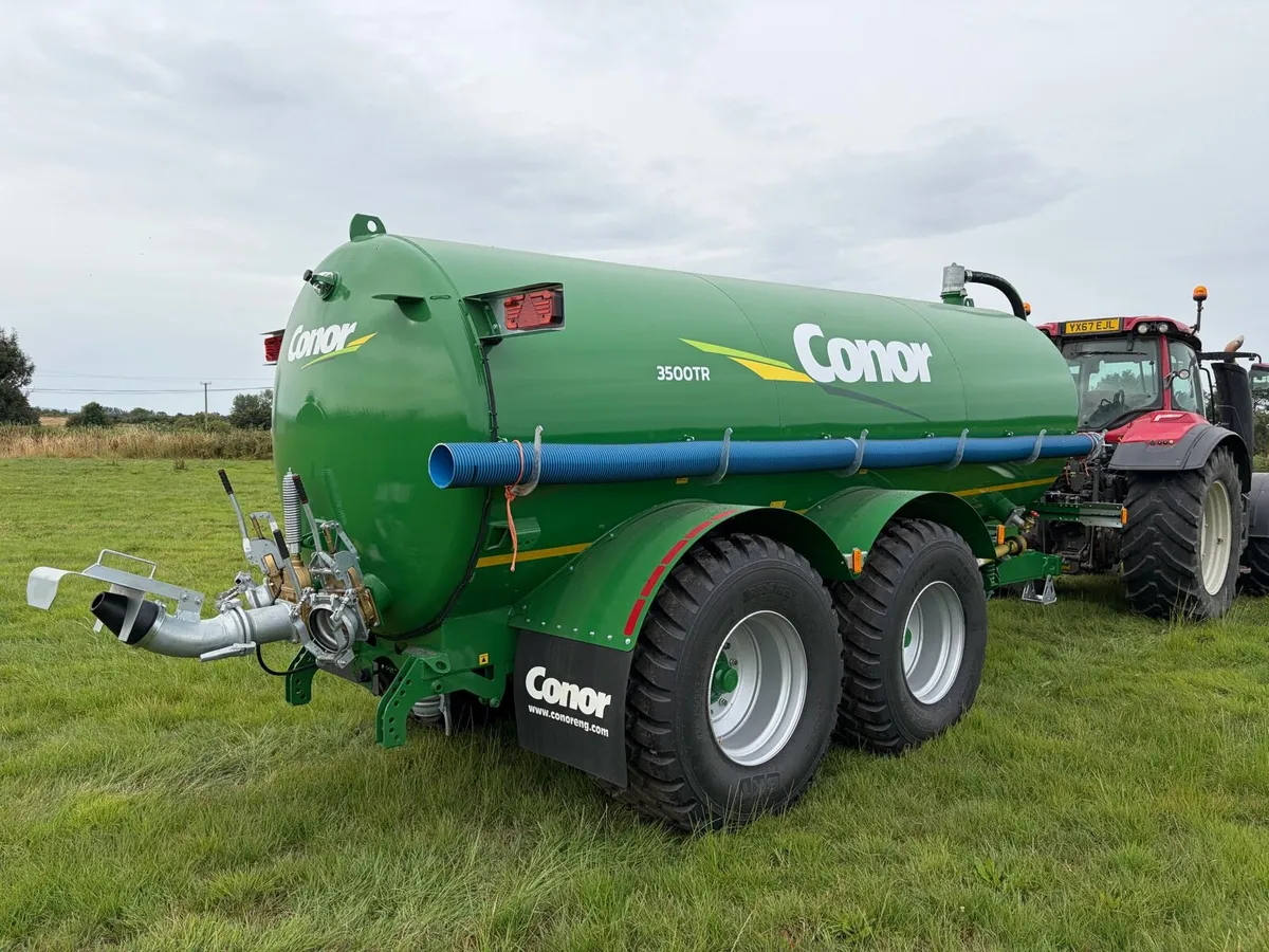 Conor 3500 gallon tanker - Image 4