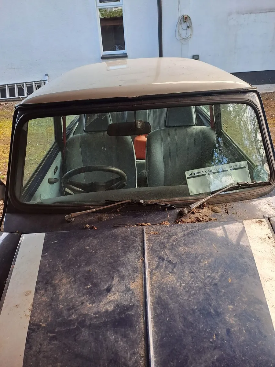 Mini Austin 1275cc 1983 - Image 2