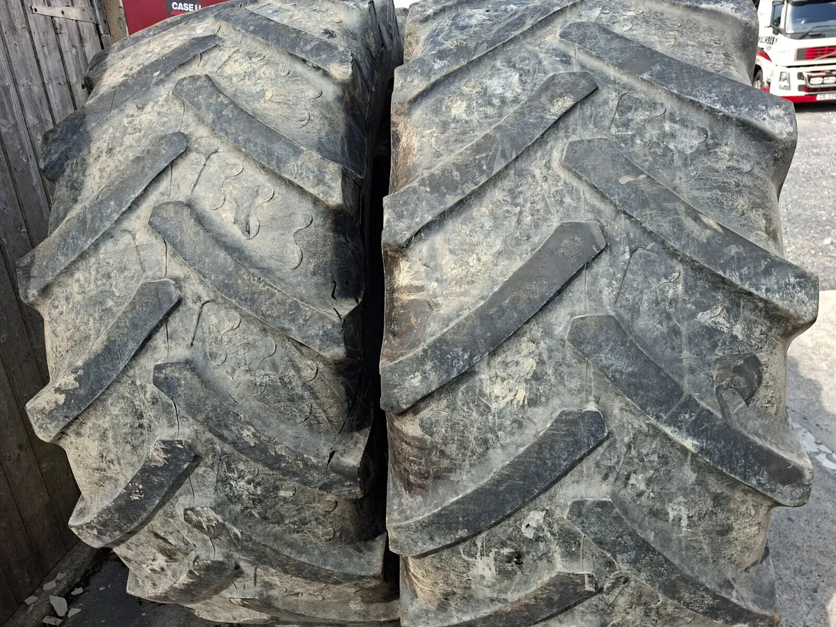 710-70-38 TYRES - Image 2