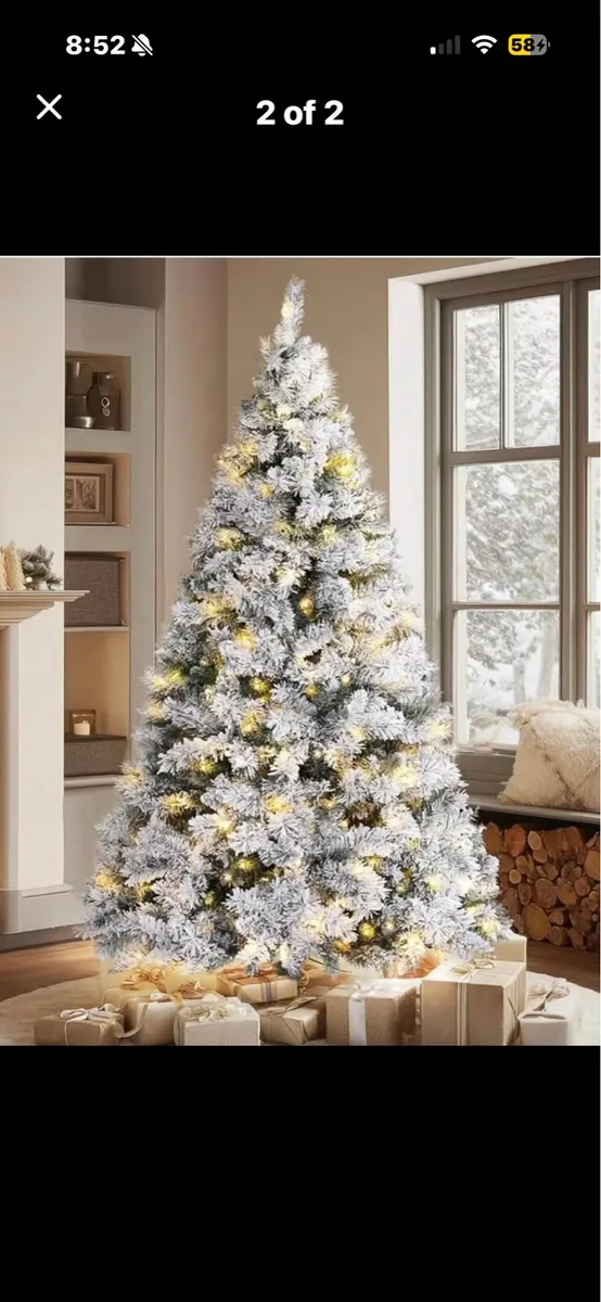 6 foot white snow pre lit Christmas tree €40 - Image 1