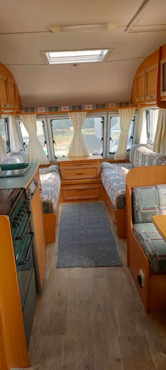 Avondale Dart caravan - Image 1