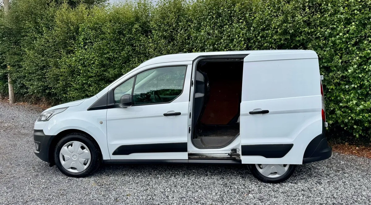 2020 Ford Transit Connect High Spec - Image 4