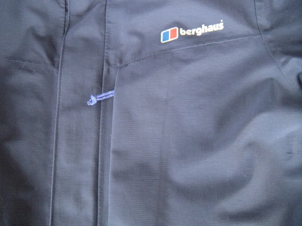 Berghaus Jacket unworn, (RRP €200) - Image 2
