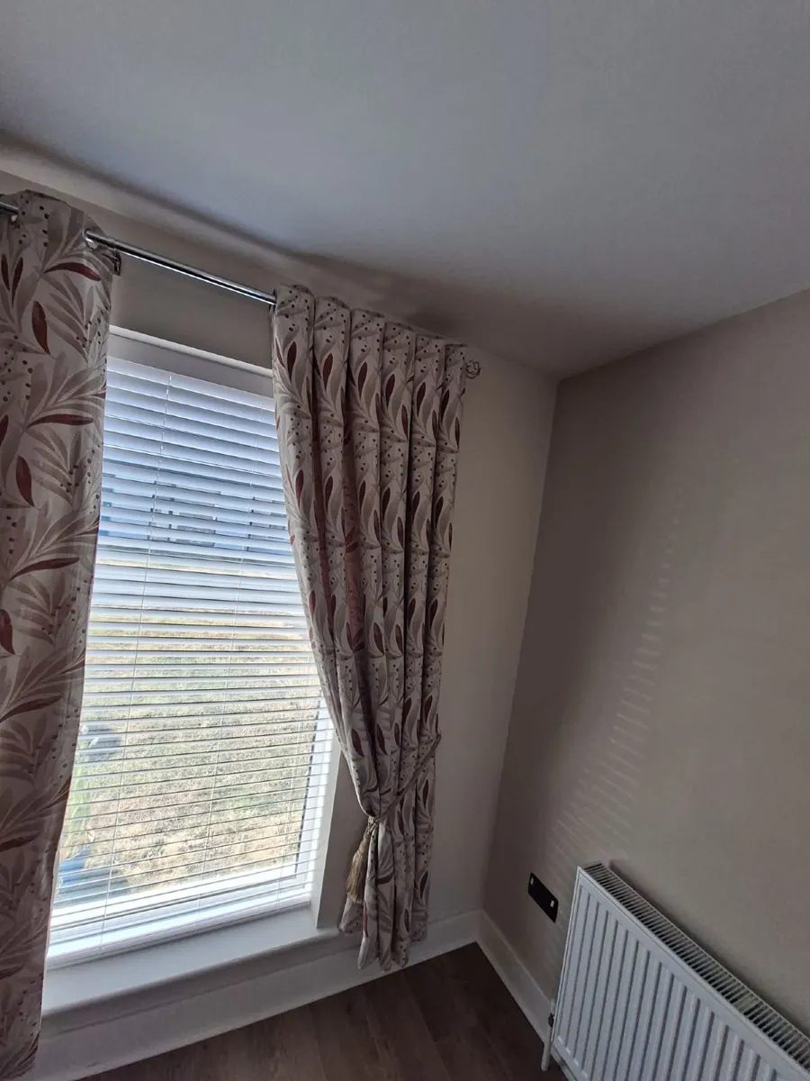 Thermal blackout 90x90 curtains with tiebacks - Image 4