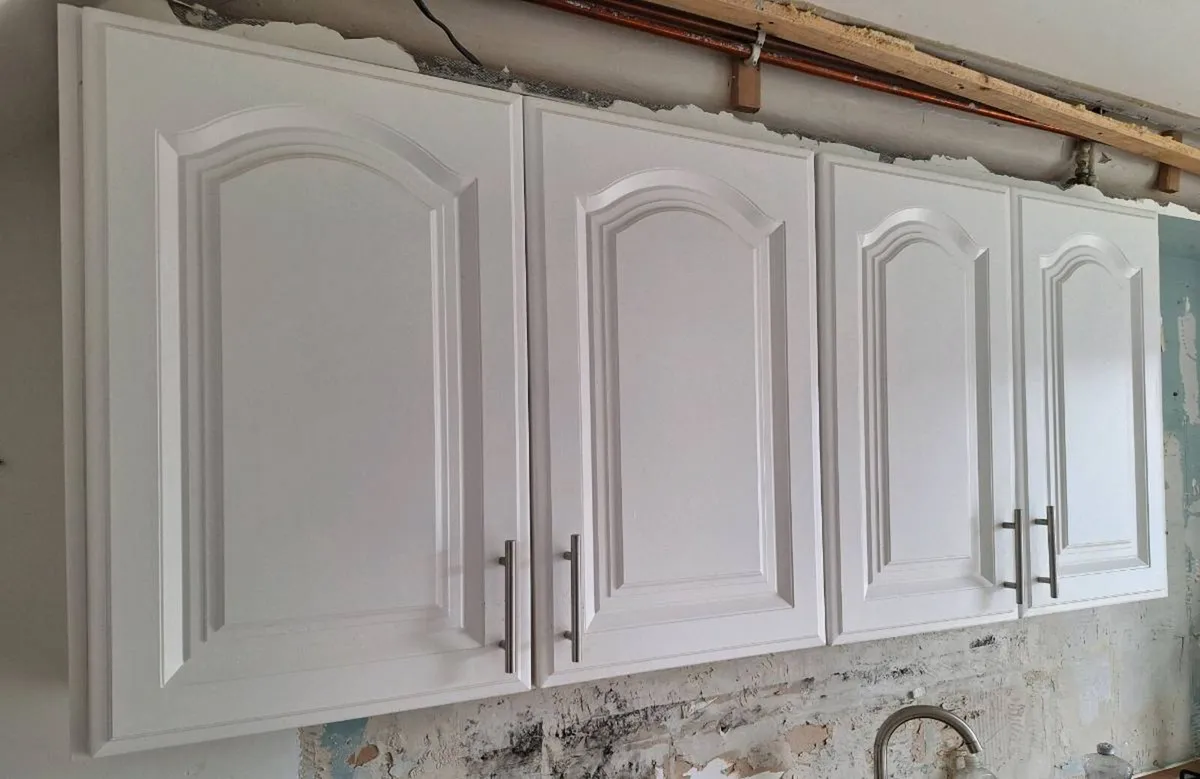 FREE Kitchen Cabinets