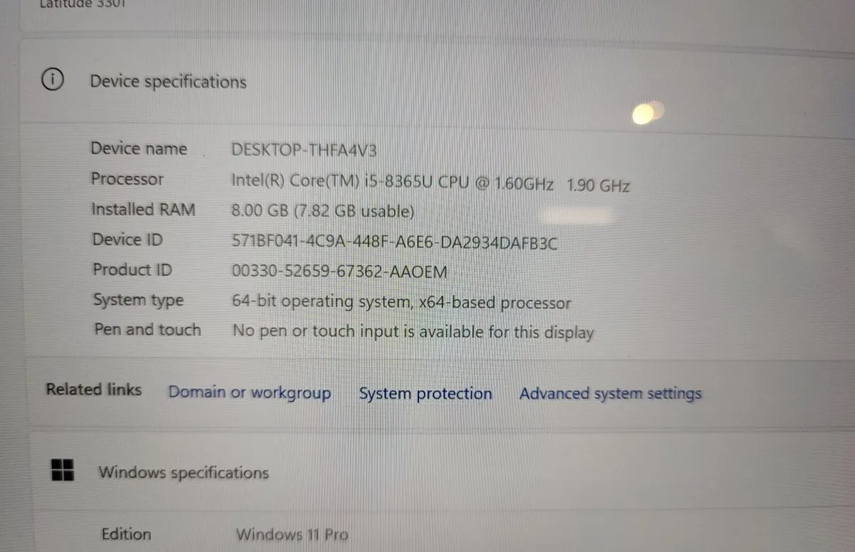 Slim Dell Latitude 3301 | Amazing Screen - Image 4