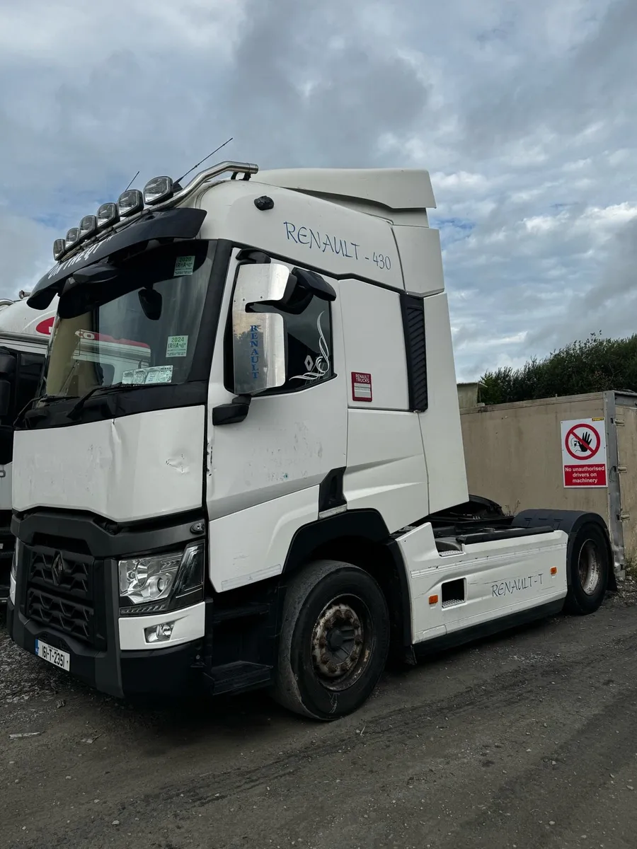 2016 Renault T-range - Image 2
