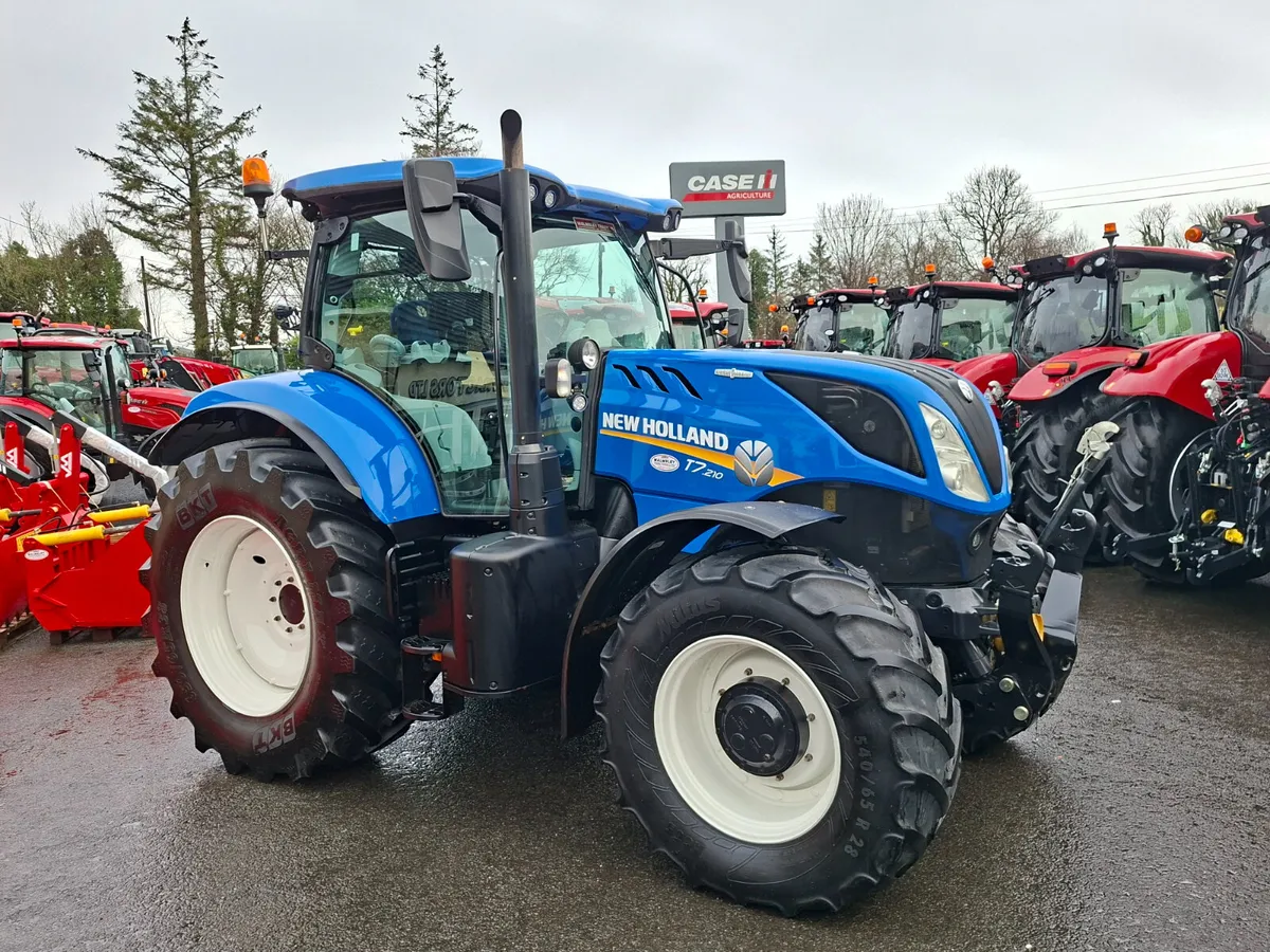 NEWHOLLAND T7210 AUTO COMMAND - Image 2