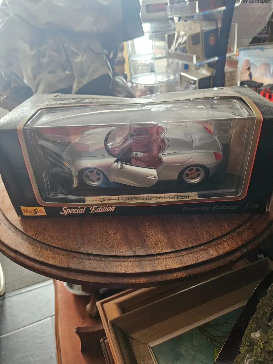 Corgi Maisto Porsche Boxter 1.18 - Image 4
