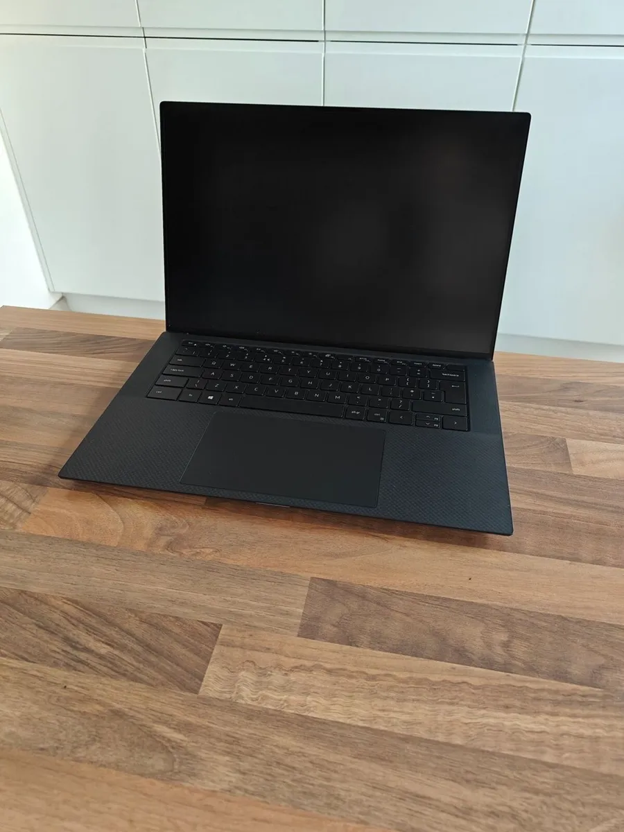 Dell Precision 5550 Laptop | Intel i7 vPro | 16GB - Image 2