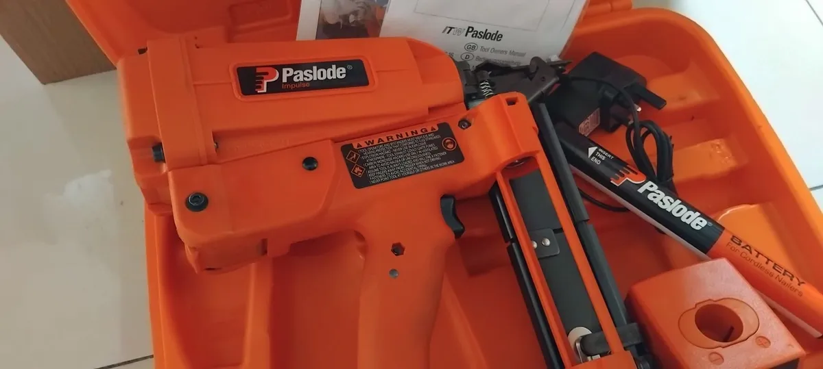 Paslode 16 Gauge 1/2" Crown Stapler - Image 1