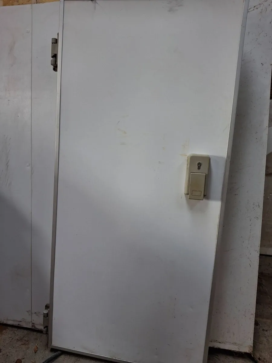 Walk in fridge freezer - Image 4