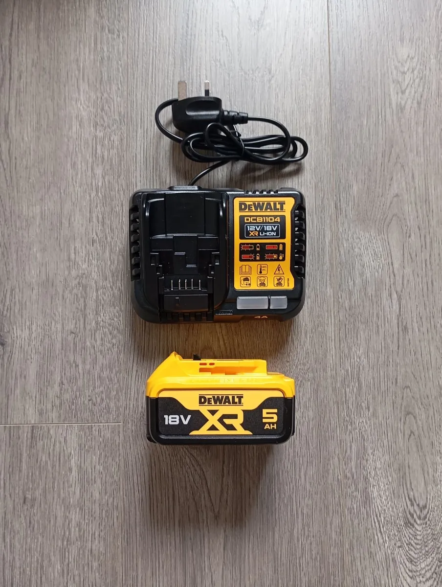 DeWalt Charger & Battery (New) - Image 1