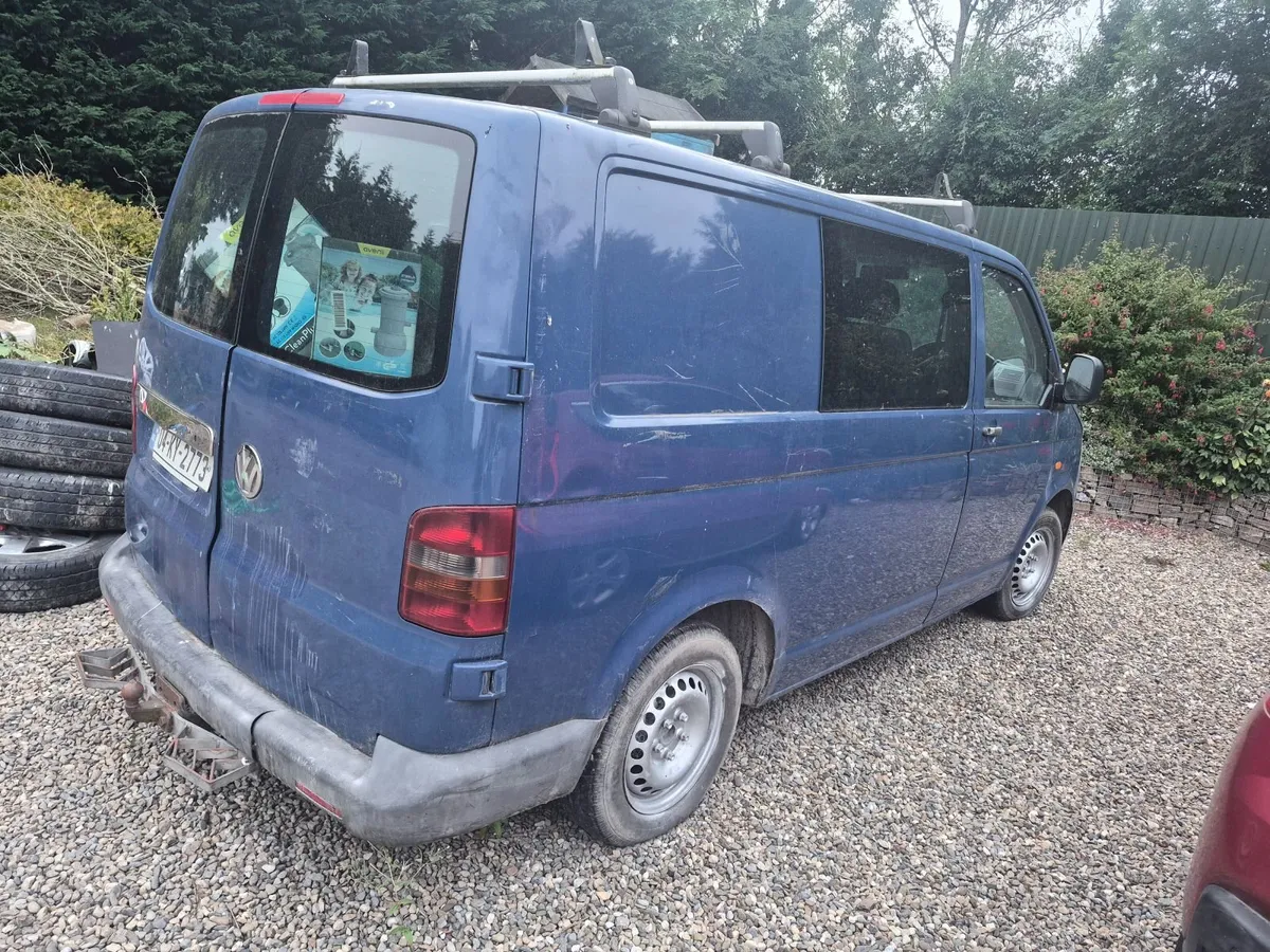 Vw t5 transporter crew - Image 1
