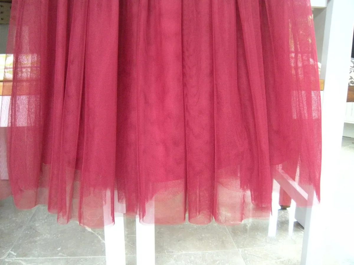 Boohoo Tulle Skirt worn once to a wedding - Image 3