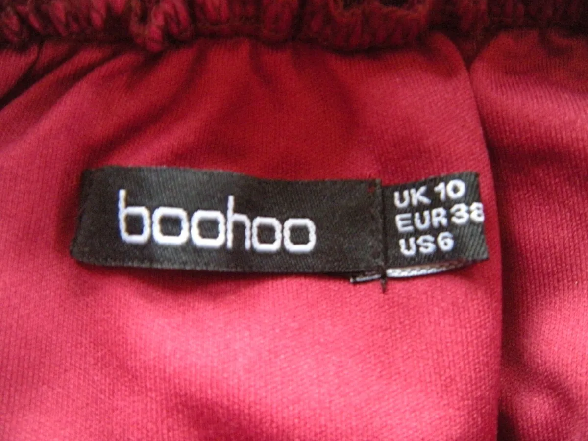 Boohoo Tulle Skirt worn once to a wedding - Image 4