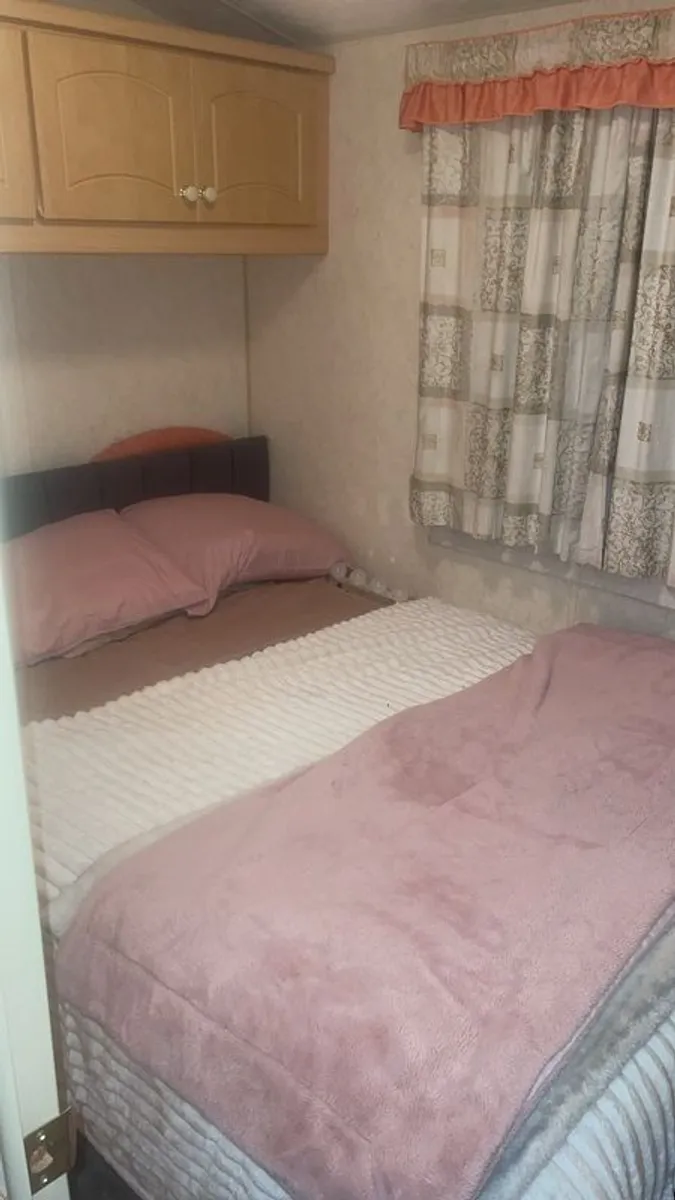 willerby mobile home  for sale - Image 3