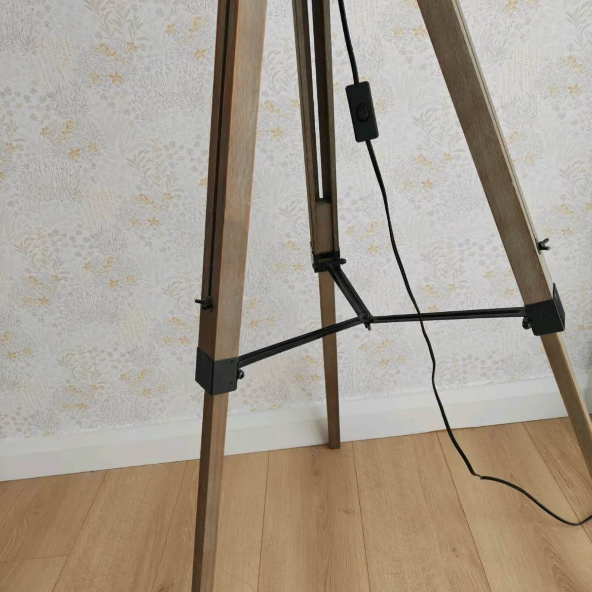Tripod lamp - Image 2