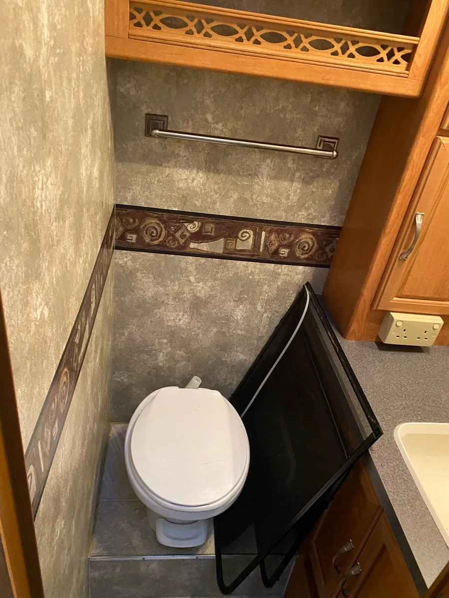 Motorhome LHD - Image 1