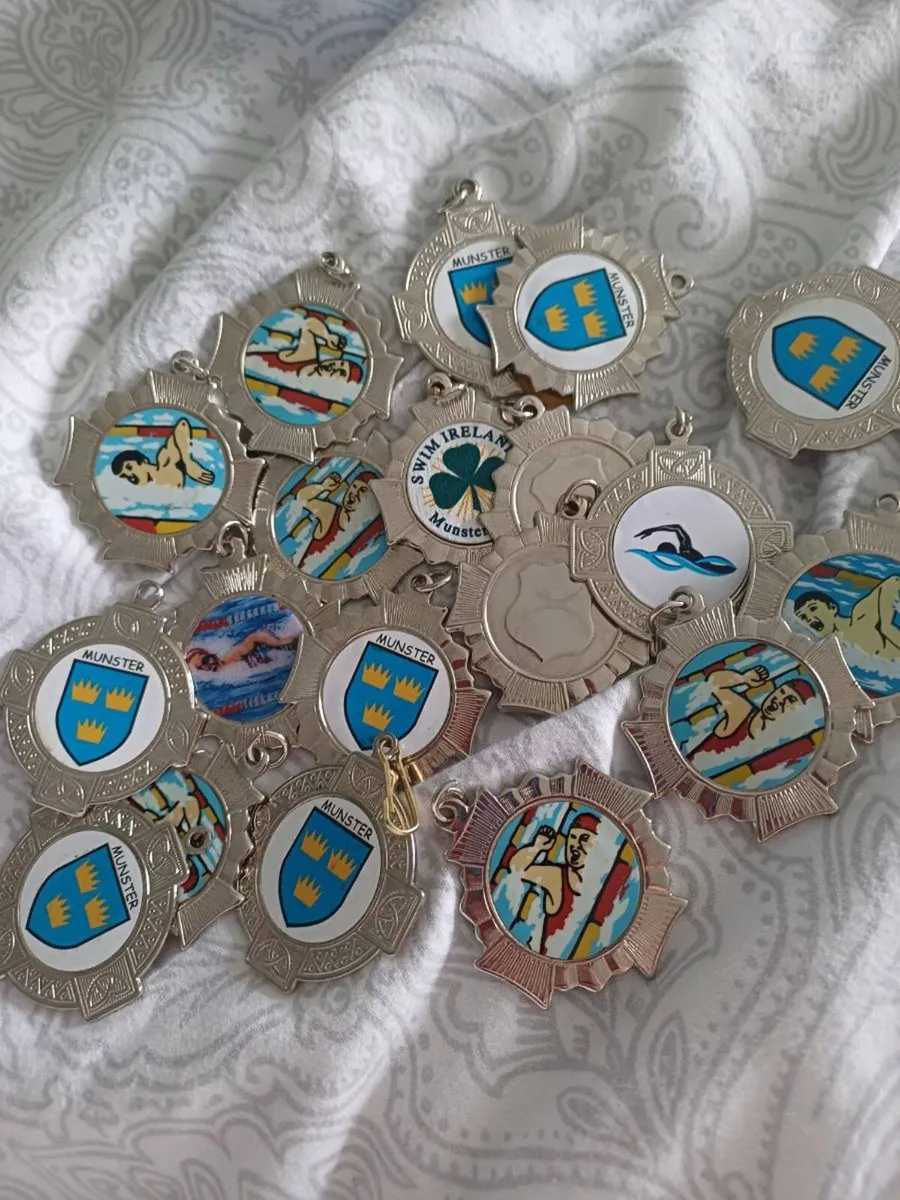 Medals - Image 4