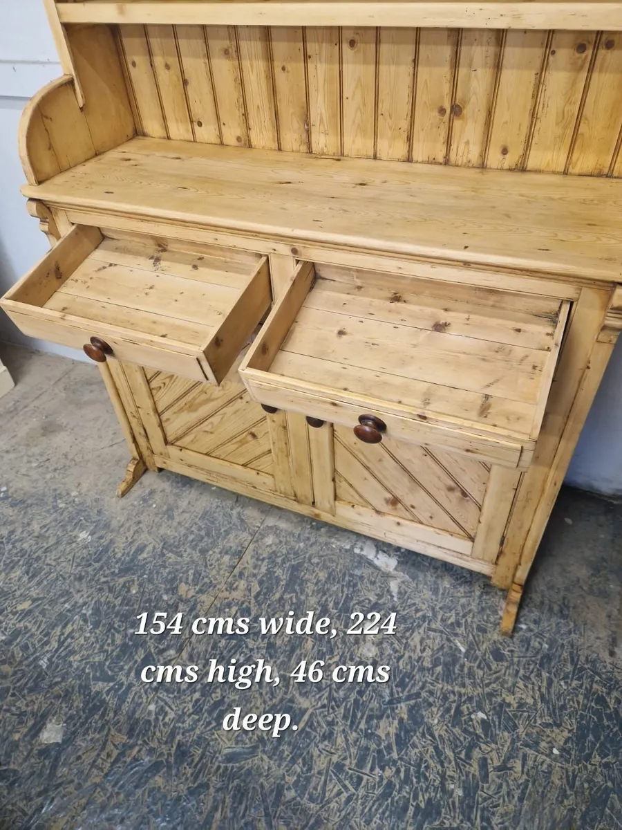 Mid 19th century Irish pine kitchen dresser - Image 2