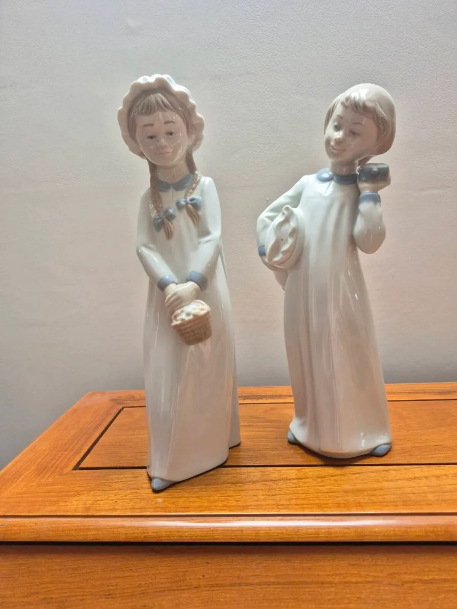 Lladro Figurines - Image 1