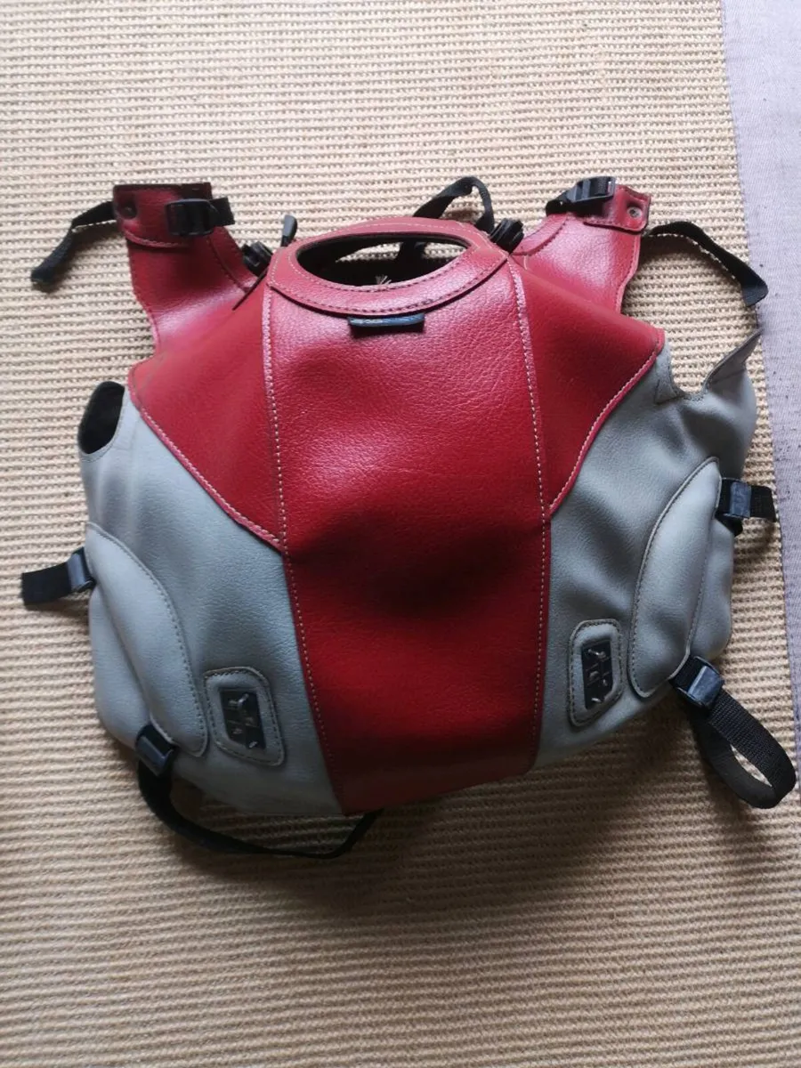Bmw r1200gs tank cover - Image 1