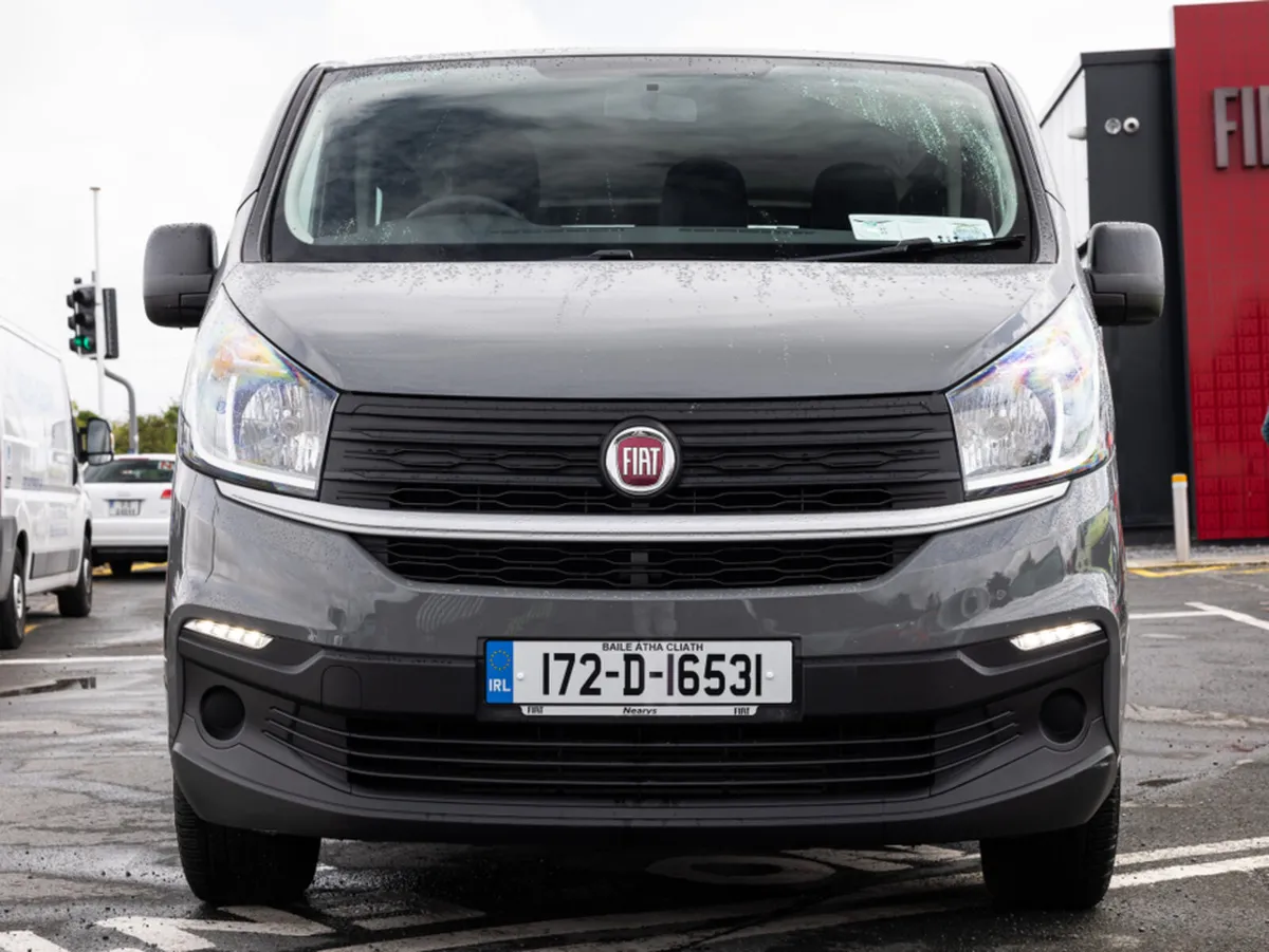 Fiat Talento SWB 1.6 95BHP 9SEAT 4DR - Image 2