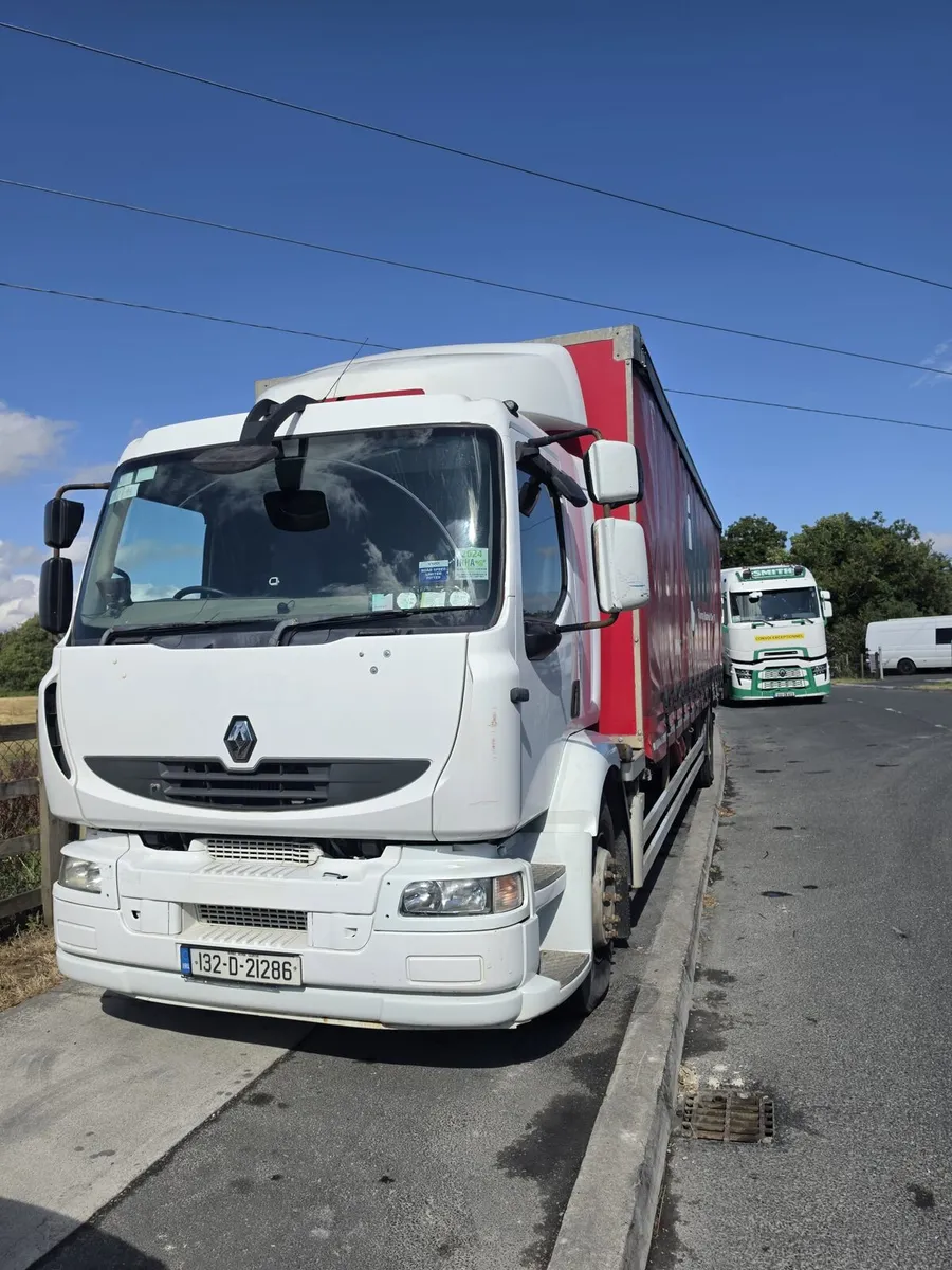 Rigid truck - Image 2