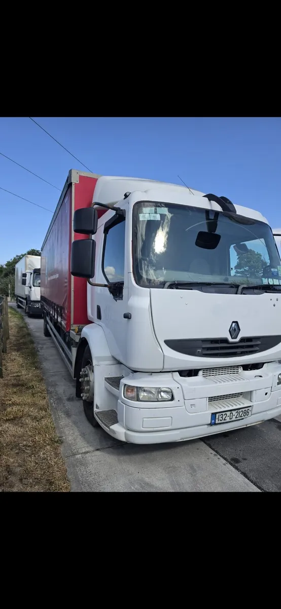 Rigid truck - Image 1