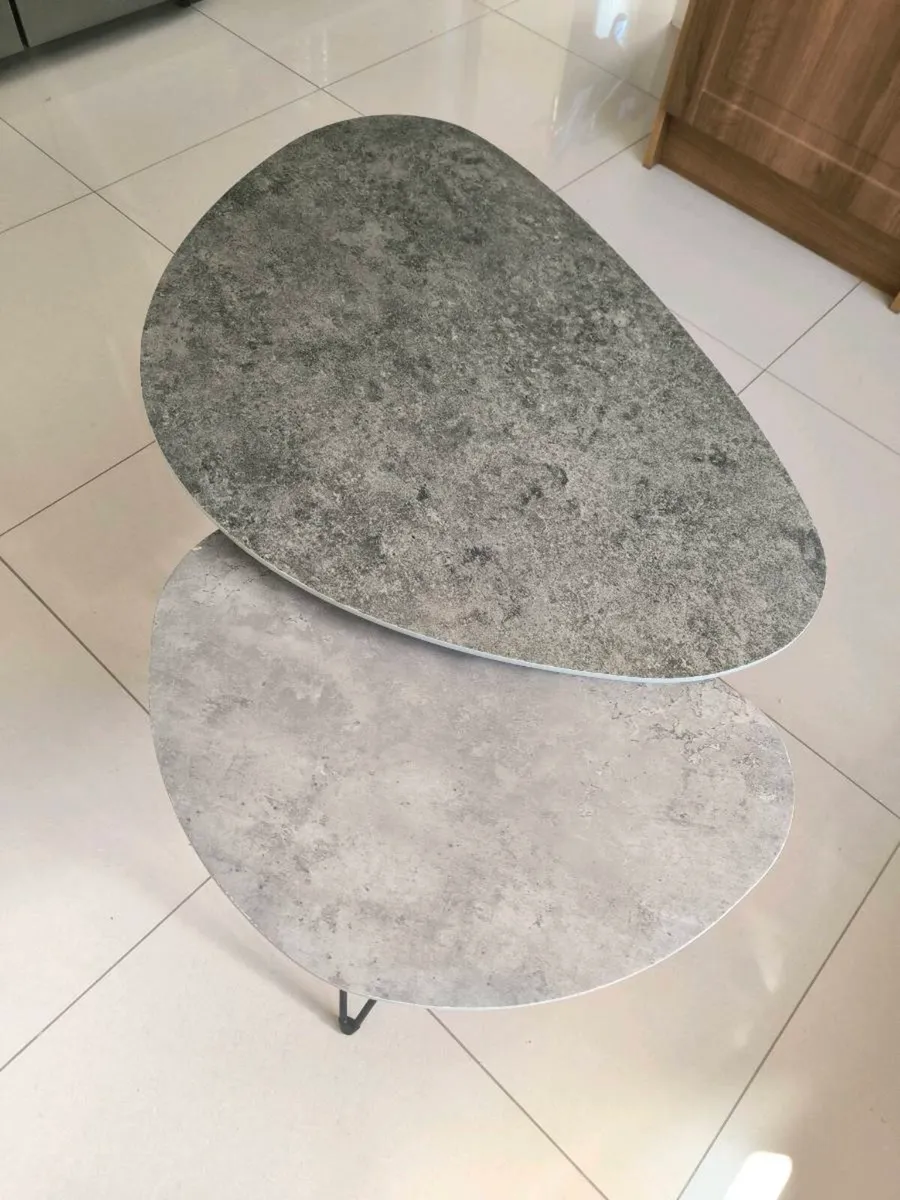 Nest of 2 coffee tables - Image 4