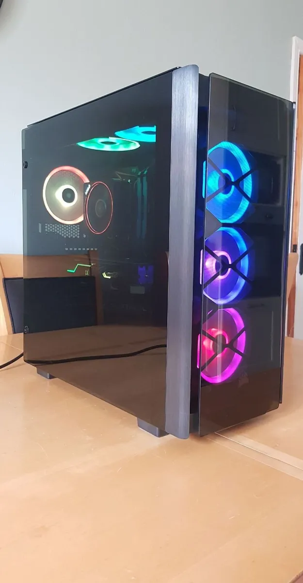 Computer - Image 1
