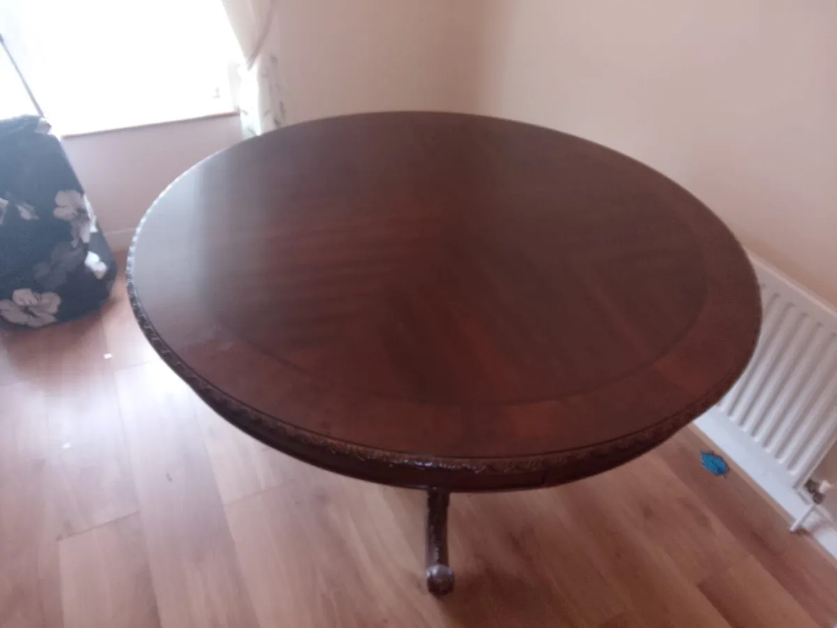 Dining  room table and chairs - Image 3