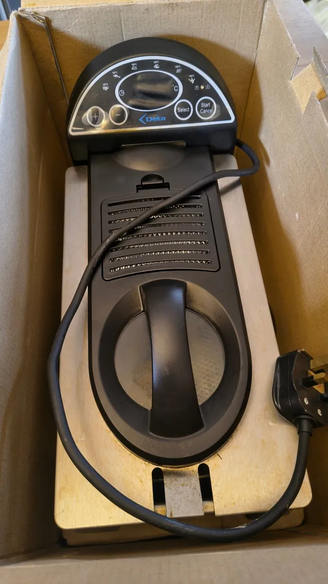 Deep Fat Fryer - Image 3