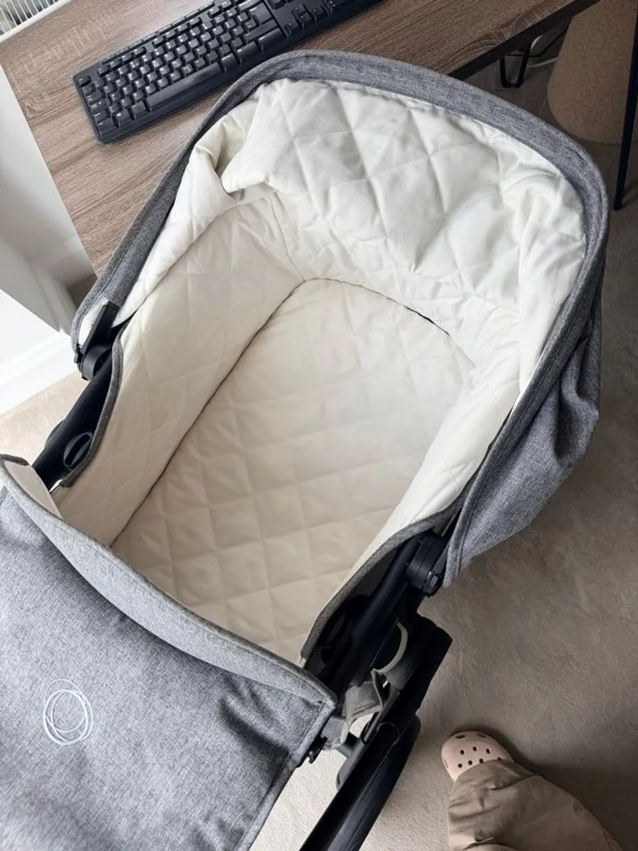 Bugaboo Fox Complete System Excellent Condition - Image 3