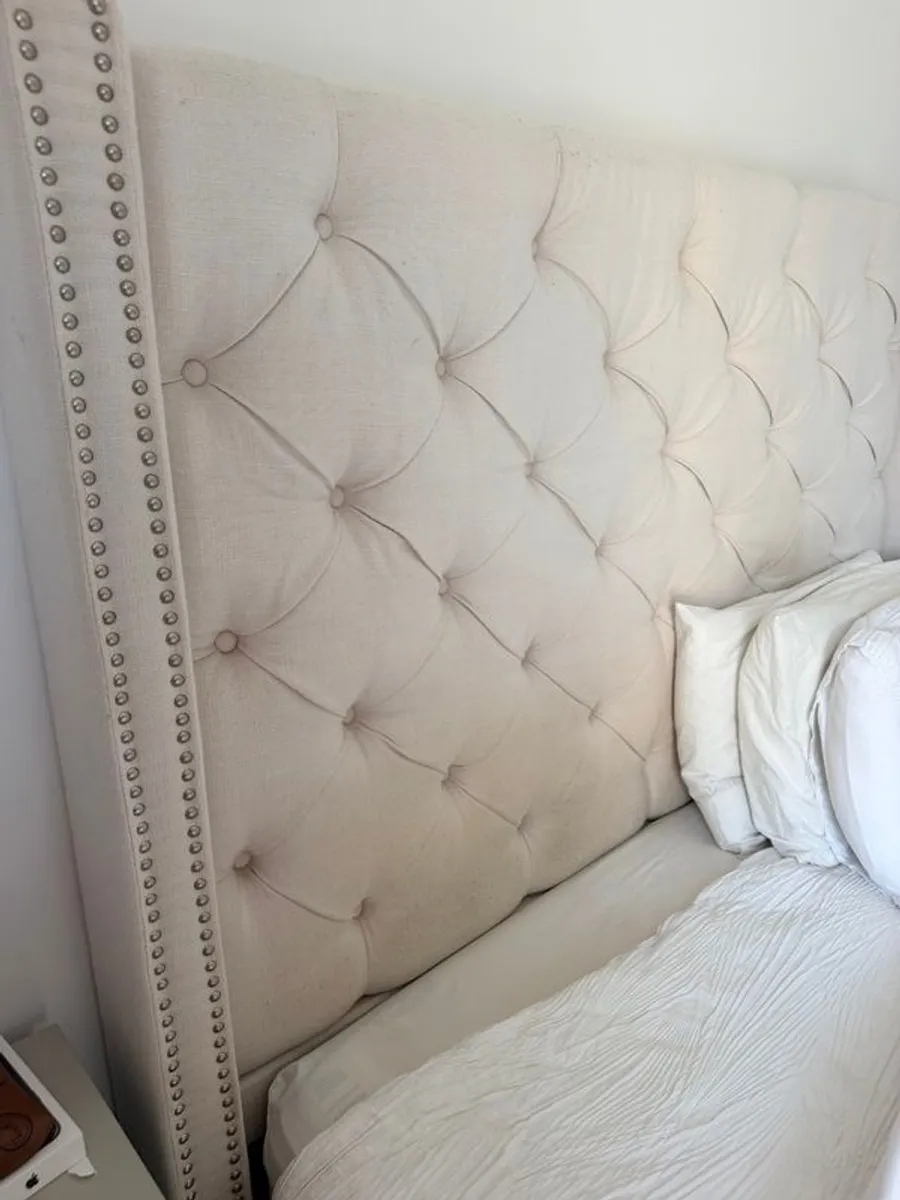 Diamond Furniture Astoria King Size Bed Frame - Image 3