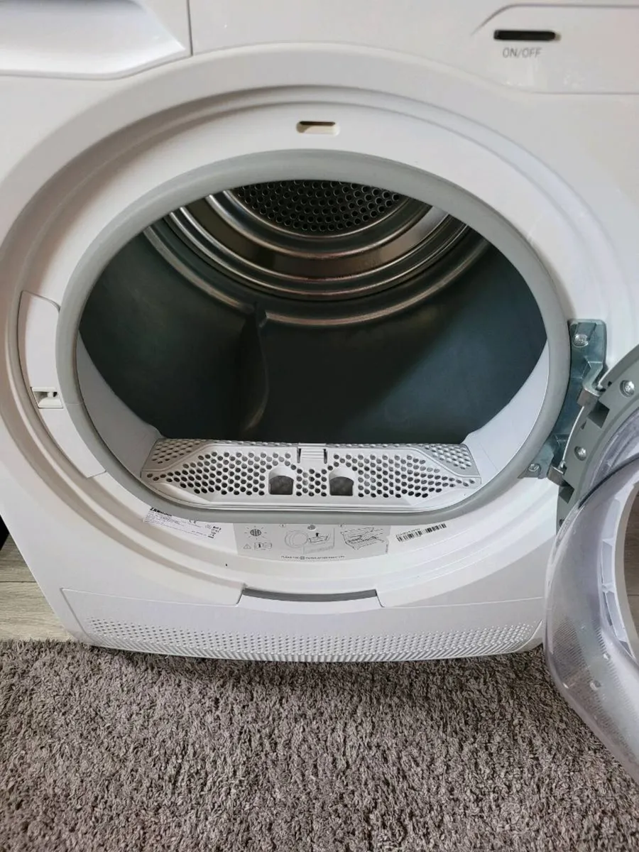 Dryer (Heat Pump) - Image 4