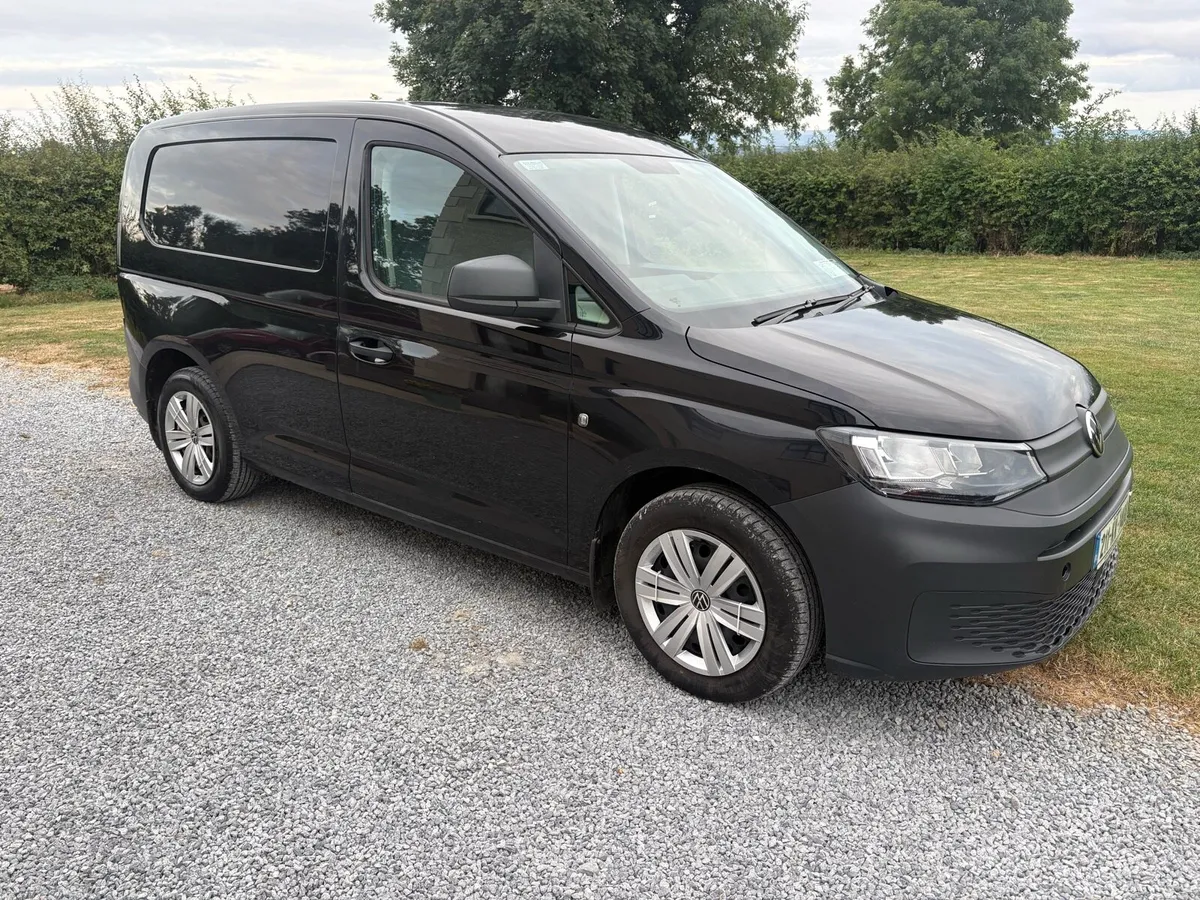Caddy van - Image 2
