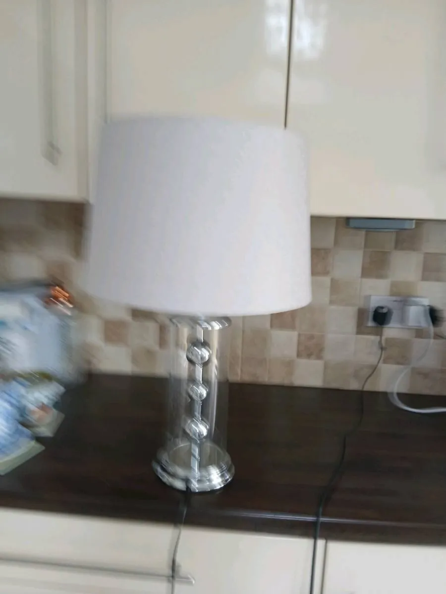 TABLE LAMP ELECTRIC LIKE NEW - Image 1