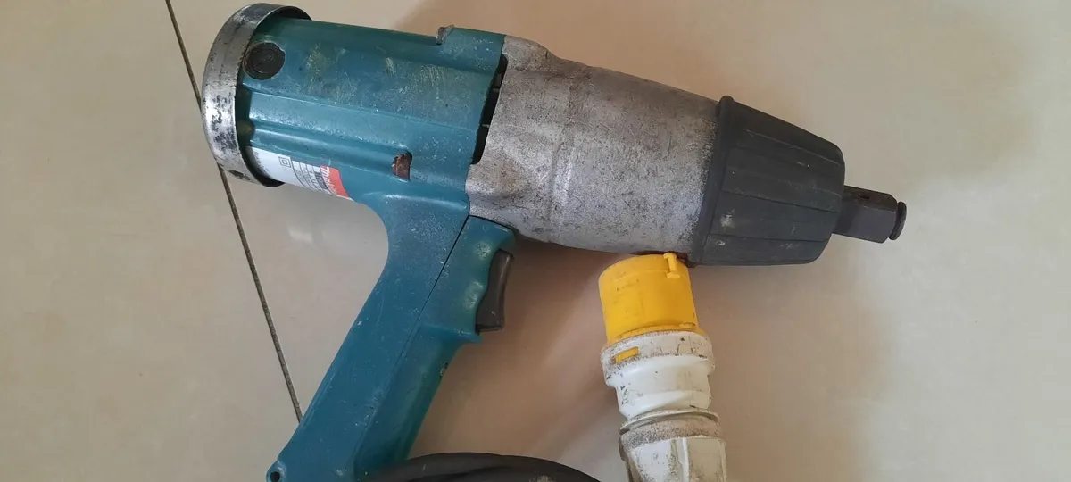 Makita 6906 19mm impact wrench 110v "Refurbished" - Image 1