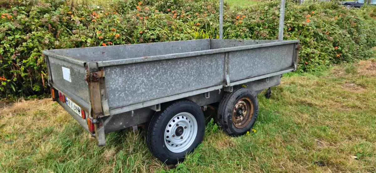 Trailer - Image 4