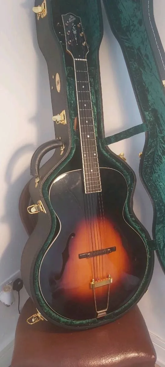 The Loar LH 700 VS Archtop. - Image 2