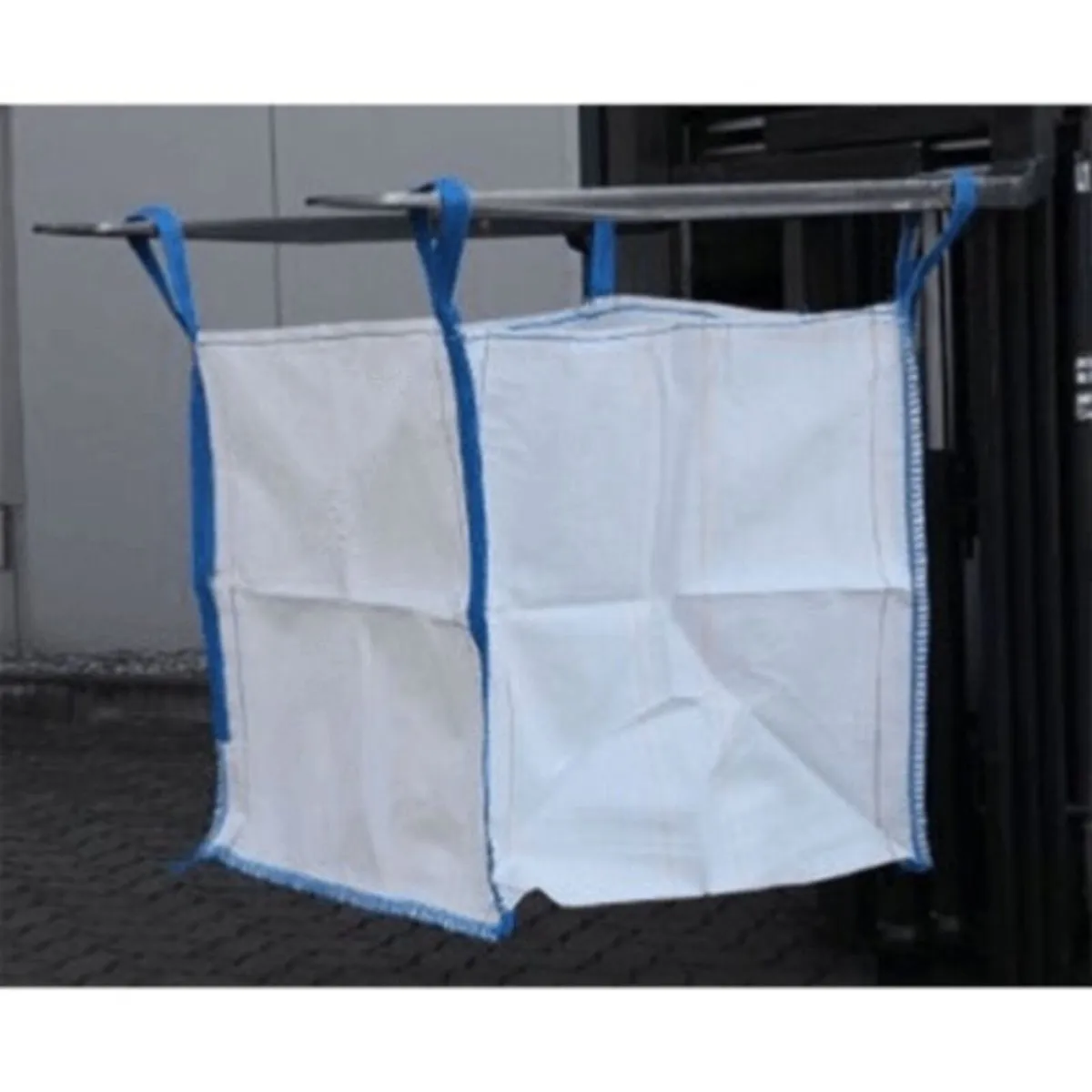 One tonne bags skip waste rubbish - Image 3